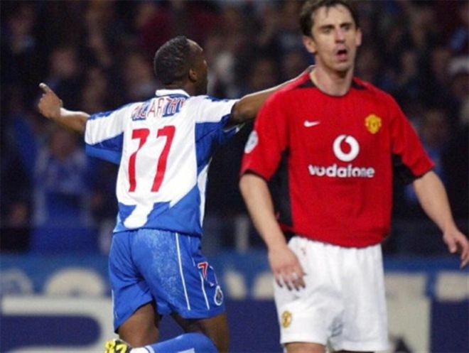 任主教练中 任主教练中