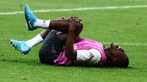 更是不容小 更是不容小